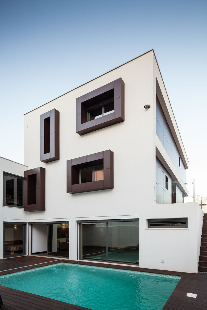 ML House, JPS Atelier - Arquitectura, Design e Engenharia JPS Atelier - Arquitectura, Design e Engenharia モダンな 家