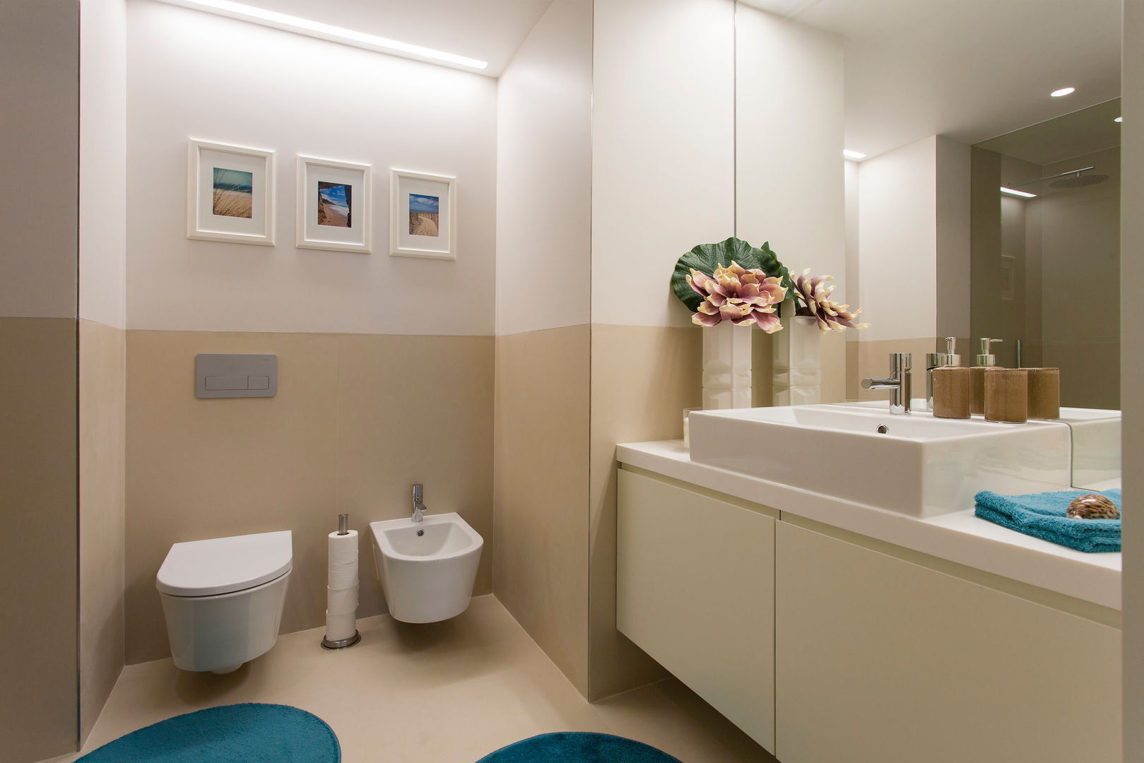 Andar Modelo - Oeiras, Traço Magenta - Design de Interiores Traço Magenta - Design de Interiores Salle de bain moderne