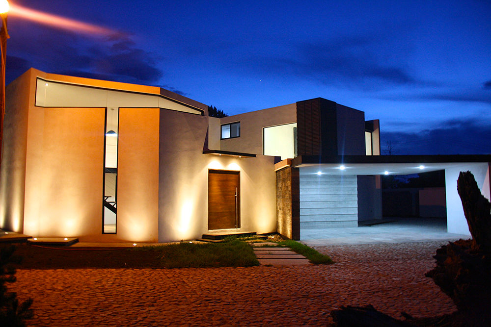 Fachada principal Narda Davila arquitectura Casas modernas: Ideas, diseños y decoración