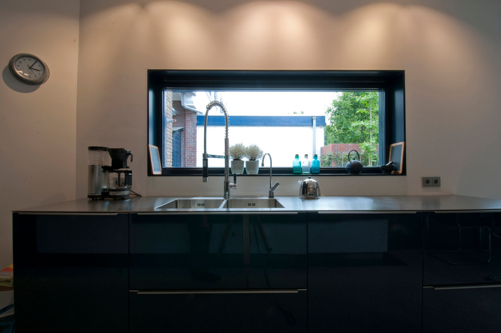 VERBOUWING WOONHUIS HELMOND - 281013, JANICKI ARCHITECT JANICKI ARCHITECT Modern kitchen