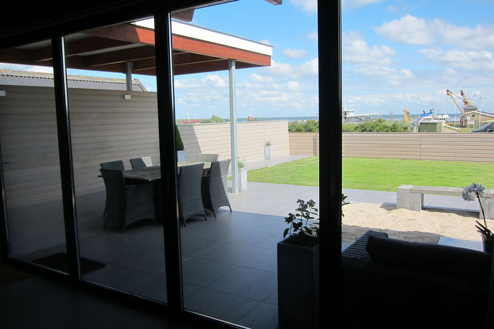 Uitbreiding woning Terschelling, Heldoorn Ruedisulj Architecten Heldoorn Ruedisulj Architecten Modern dining room