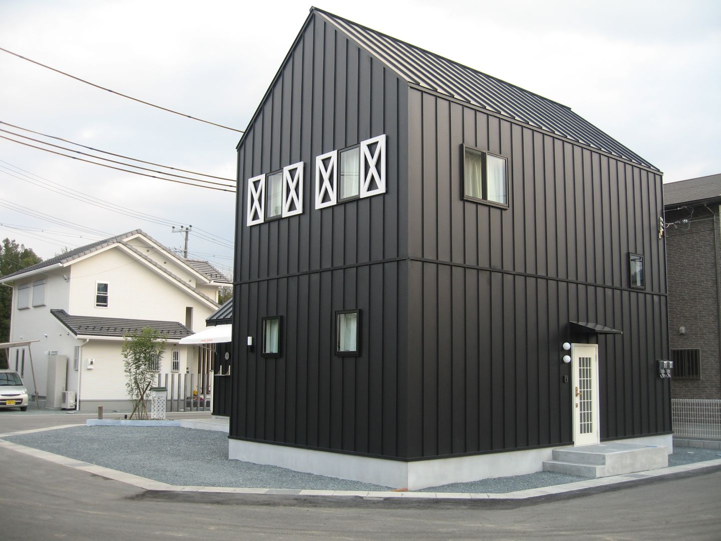 N邸_Sweets Factory, 福井建築設計室 福井建築設計室 Casas de estilo ecléctico Aluminio/Cinc