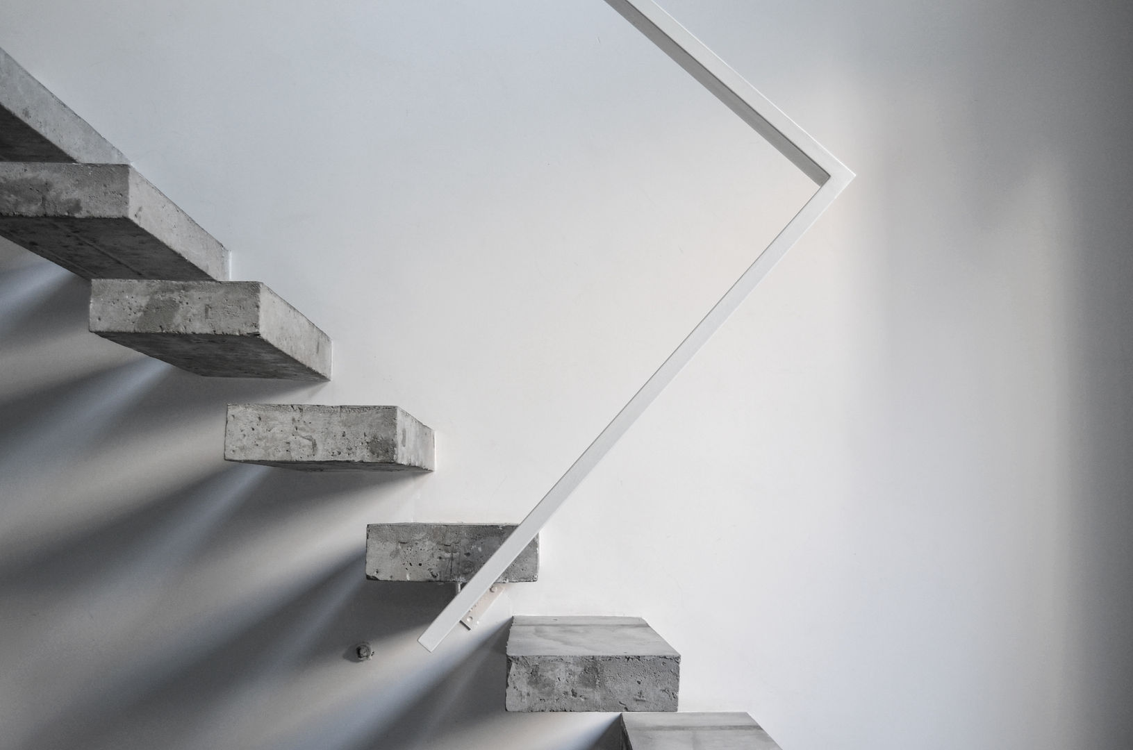 Depto FL, MeMo arquitectas MeMo arquitectas Modern corridor, hallway & stairs