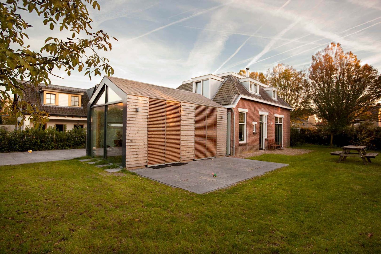 Woonhuis De Meern, RHAW architecture RHAW architecture 現代房屋設計點子、靈感 & 圖片