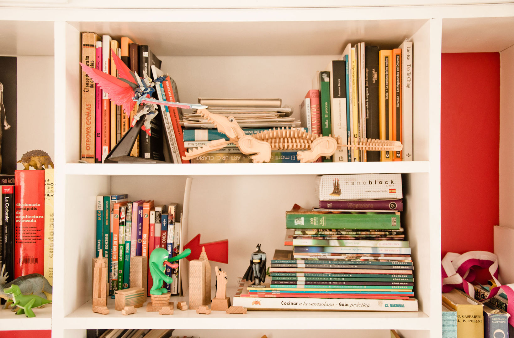 Apartamento en Las Acacias, PUNCH TAD PUNCH TAD Study/office Cupboards & shelving