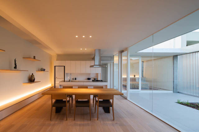 自由ヶ丘の家, MANI建築デザイン事務所 MANI建築デザイン事務所 Minimalist living room