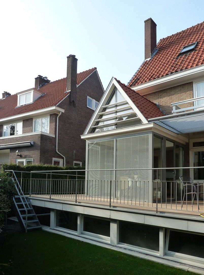 Transformatie woonhuis Arnhem, Van de Looi en Jacobs Architecten Van de Looi en Jacobs Architecten Casas modernas