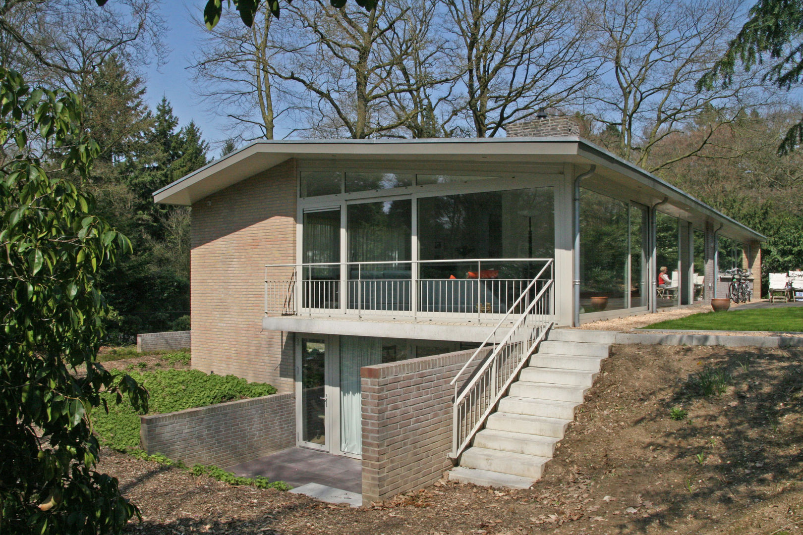 Verbouw woonhuis Kwakkenberg Nijmegen, Van de Looi en Jacobs Architecten Van de Looi en Jacobs Architecten บ้านและที่อยู่อาศัย