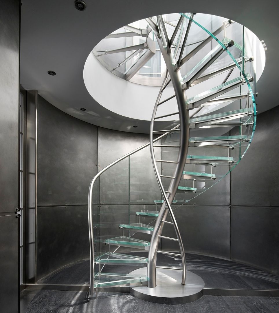 DNA by EeStairs®, EeStairs | Stairs and balustrades EeStairs | Stairs and balustrades Modern Corridor, Hallway and Staircase Glass