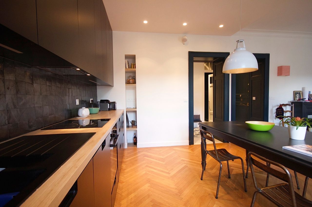 Rénovation d'un appartement, Atelier[21] Atelier[21] 現代廚房設計點子、靈感&圖片