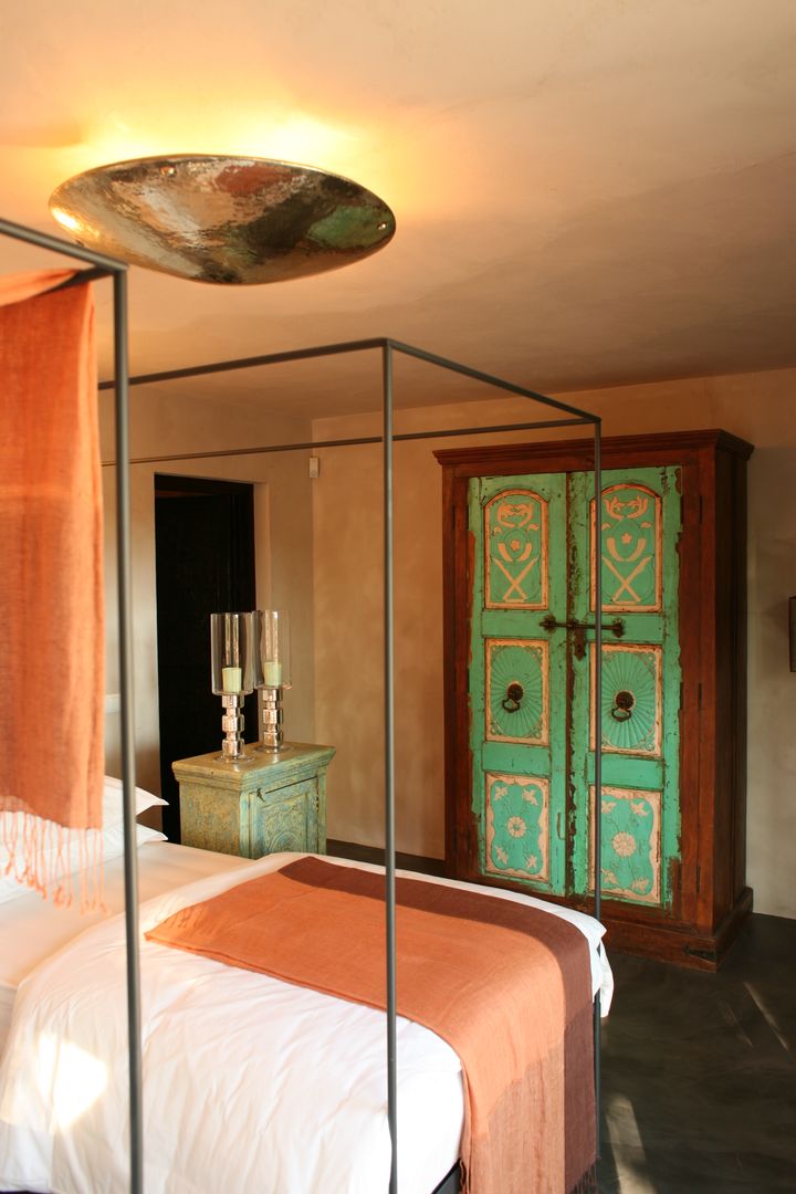 CASA . Quinta do lago, COISAS DA TERRA COISAS DA TERRA オリジナルスタイルの 寝室