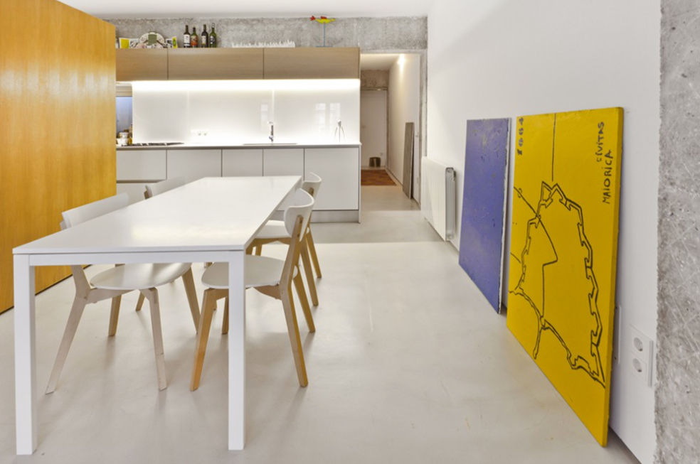 VIVIENDA EN PALMA, keragres keragres Minimalist dining room