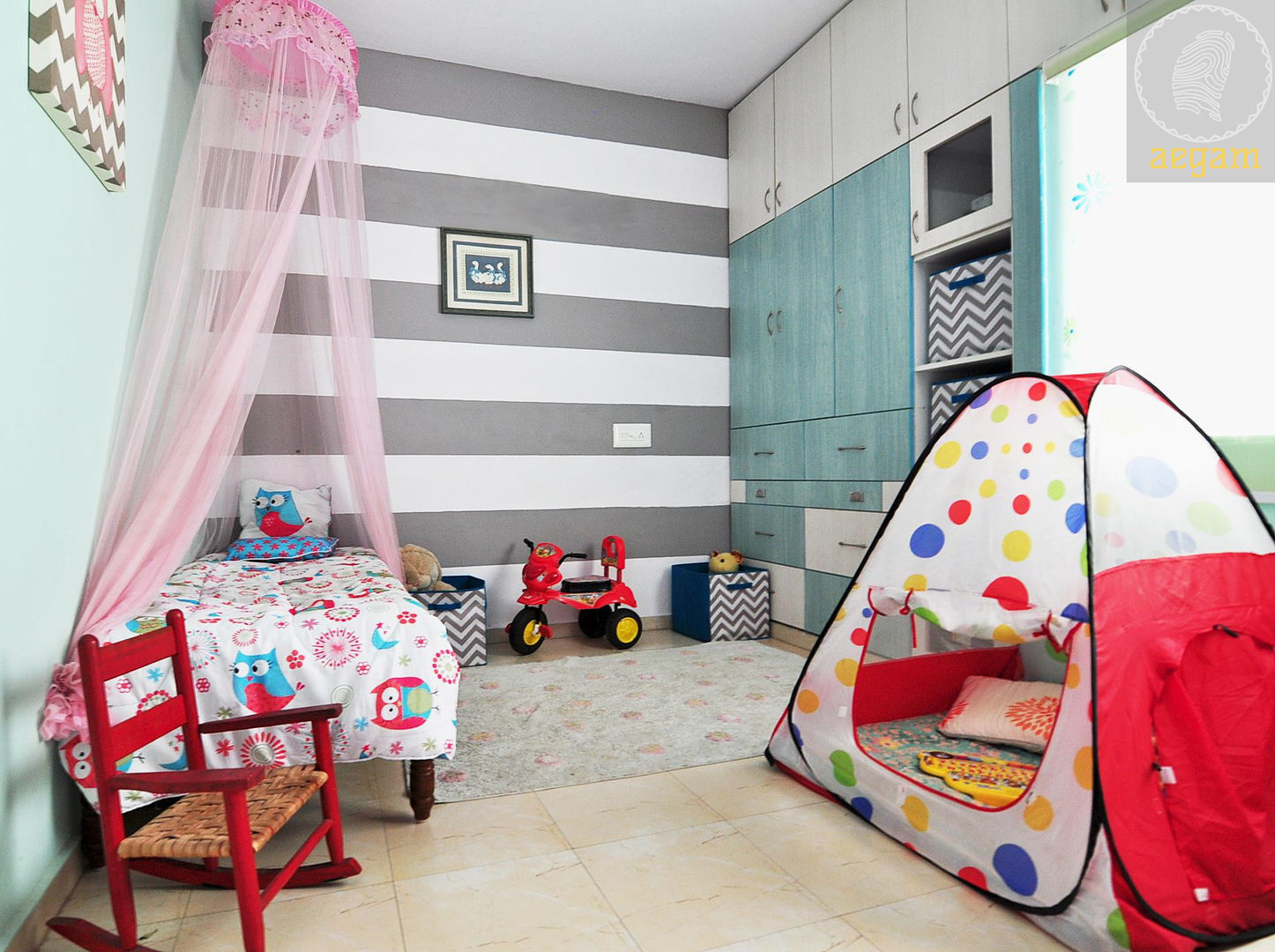 Apartment Remodel, Aegam Aegam Habitaciones para niños de estilo moderno