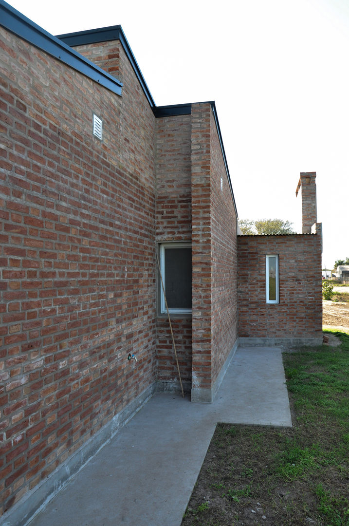 CASA ZURLO - BARDUCCO, norte.ARQ norte.ARQ Wine cellar Bricks