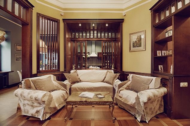 Квартира для ценителей петербургского стиля, Студия братьев Жилиных Студия братьев Жилиных Classic style living room