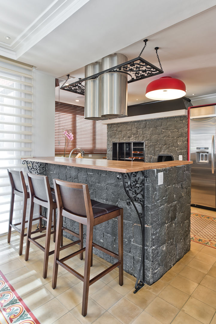 RESIDÊNCIA JG, UNION Architectural Concept UNION Architectural Concept Kitchen Stone