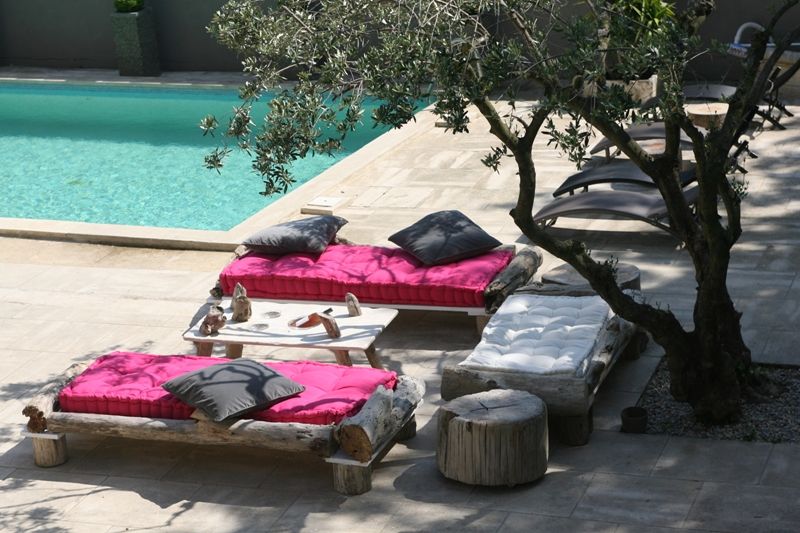 Maison de vacances Provence, CORO furniture CORO furniture Balcones y terrazas mediterráneos Muebles