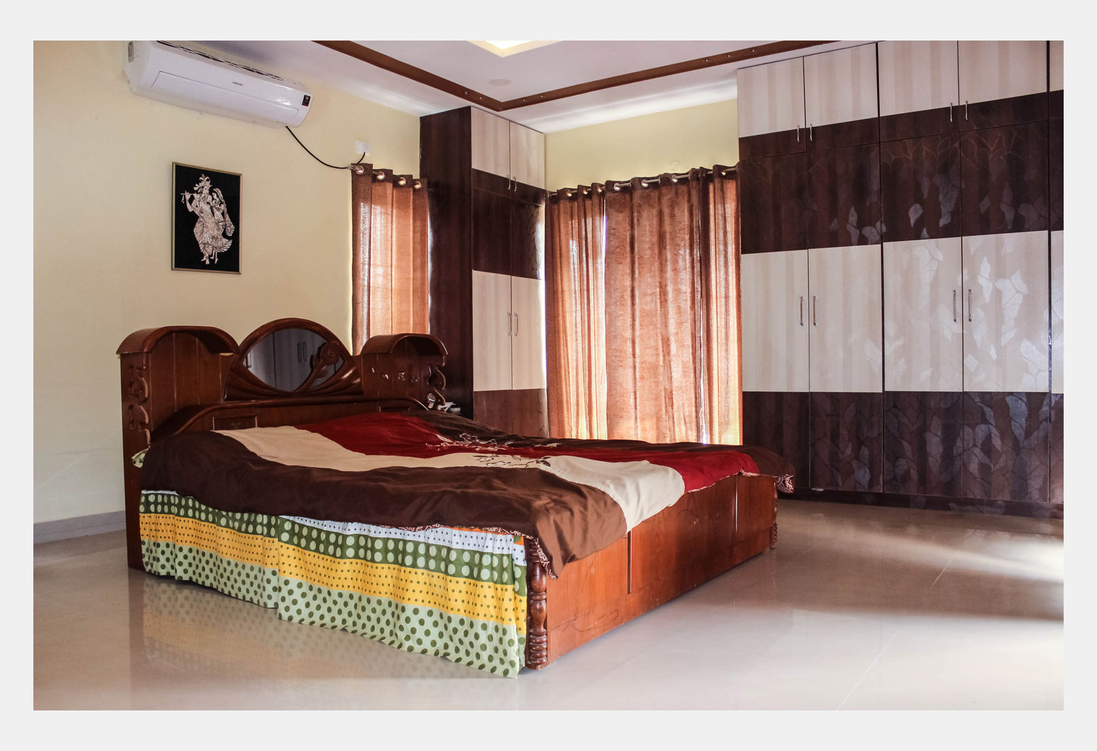 Villa at Appa Junction, Hyderabad., Happy Homes Designers Happy Homes Designers 지중해스타일 침실 침대 & 헤드 보드