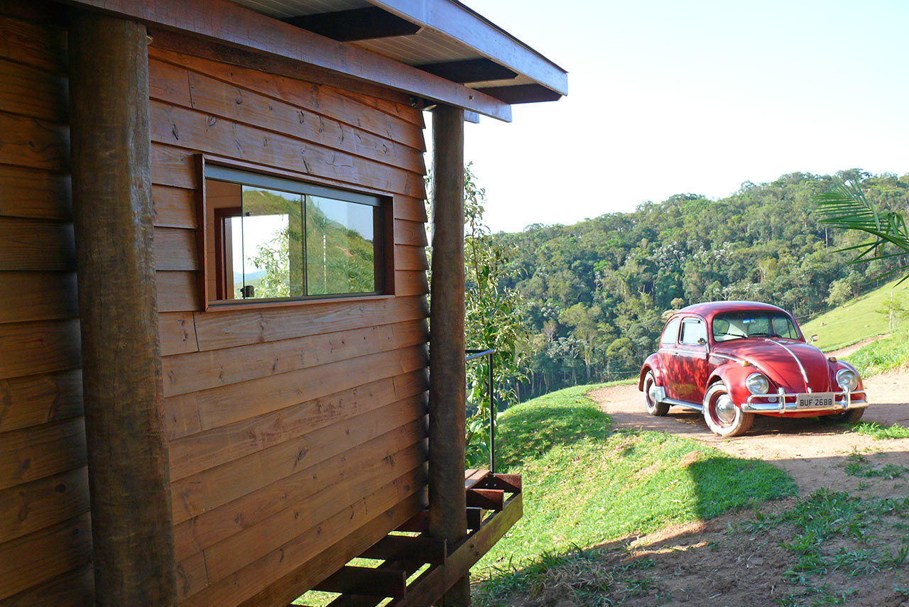 Casa em Guararema, Cabana Arquitetos Cabana Arquitetos Rustic style house Wood Wood effect