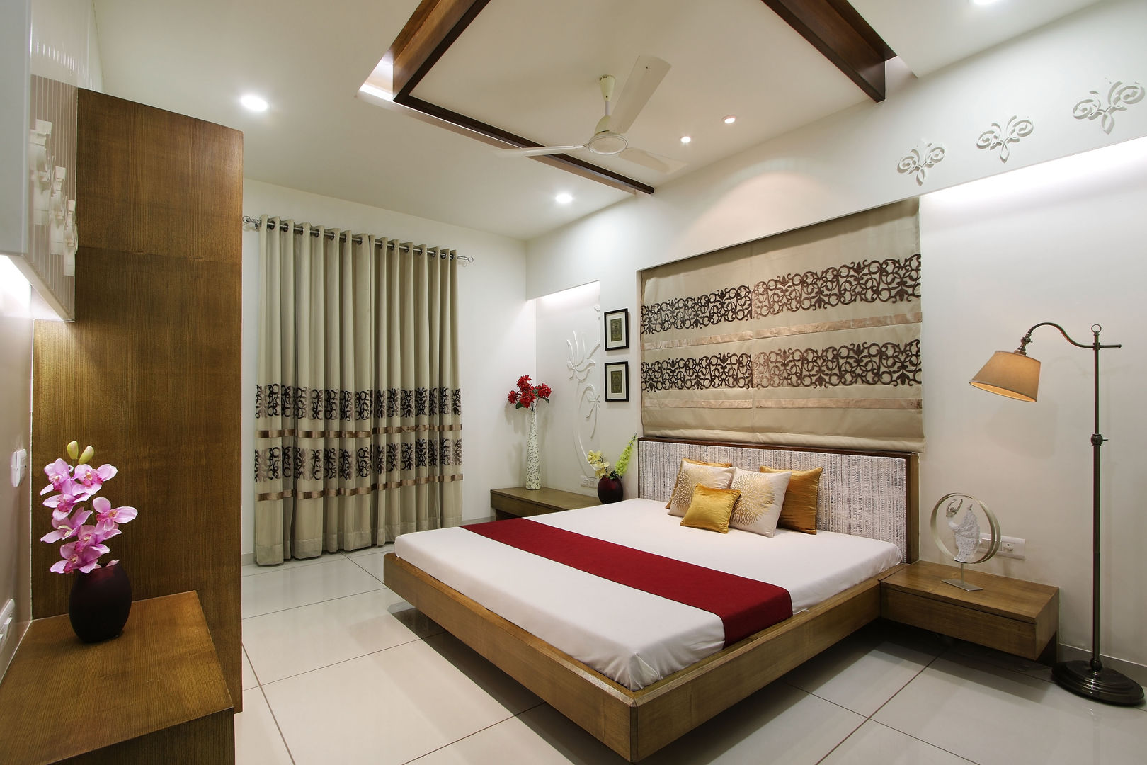 SAKET, SPACEPLUS SPACEPLUS Dormitorios de estilo asiático Accesorios y decoración