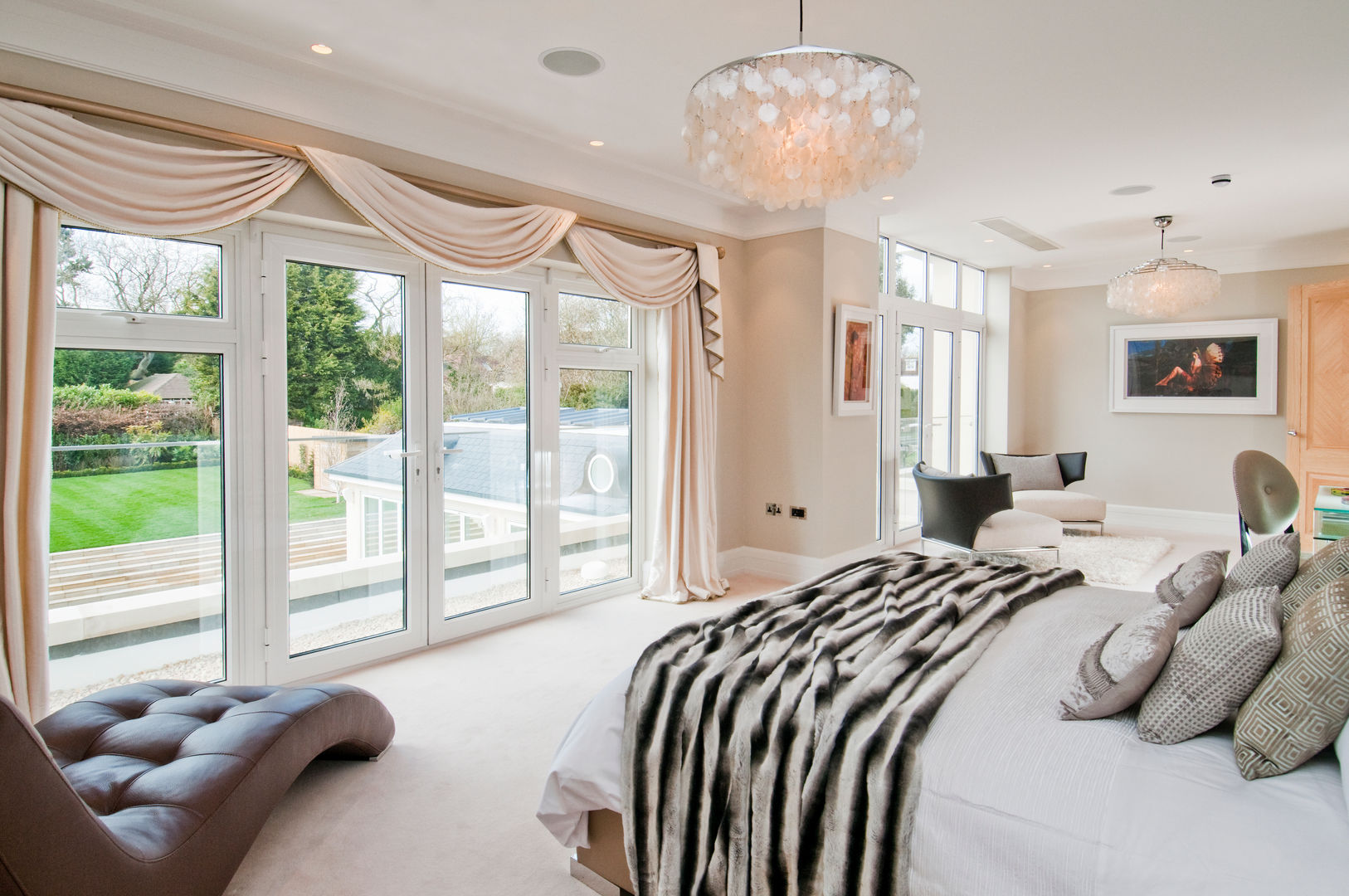 LUXURY INTERIORS , Shandler Homes Ltd Shandler Homes Ltd Moderne slaapkamers