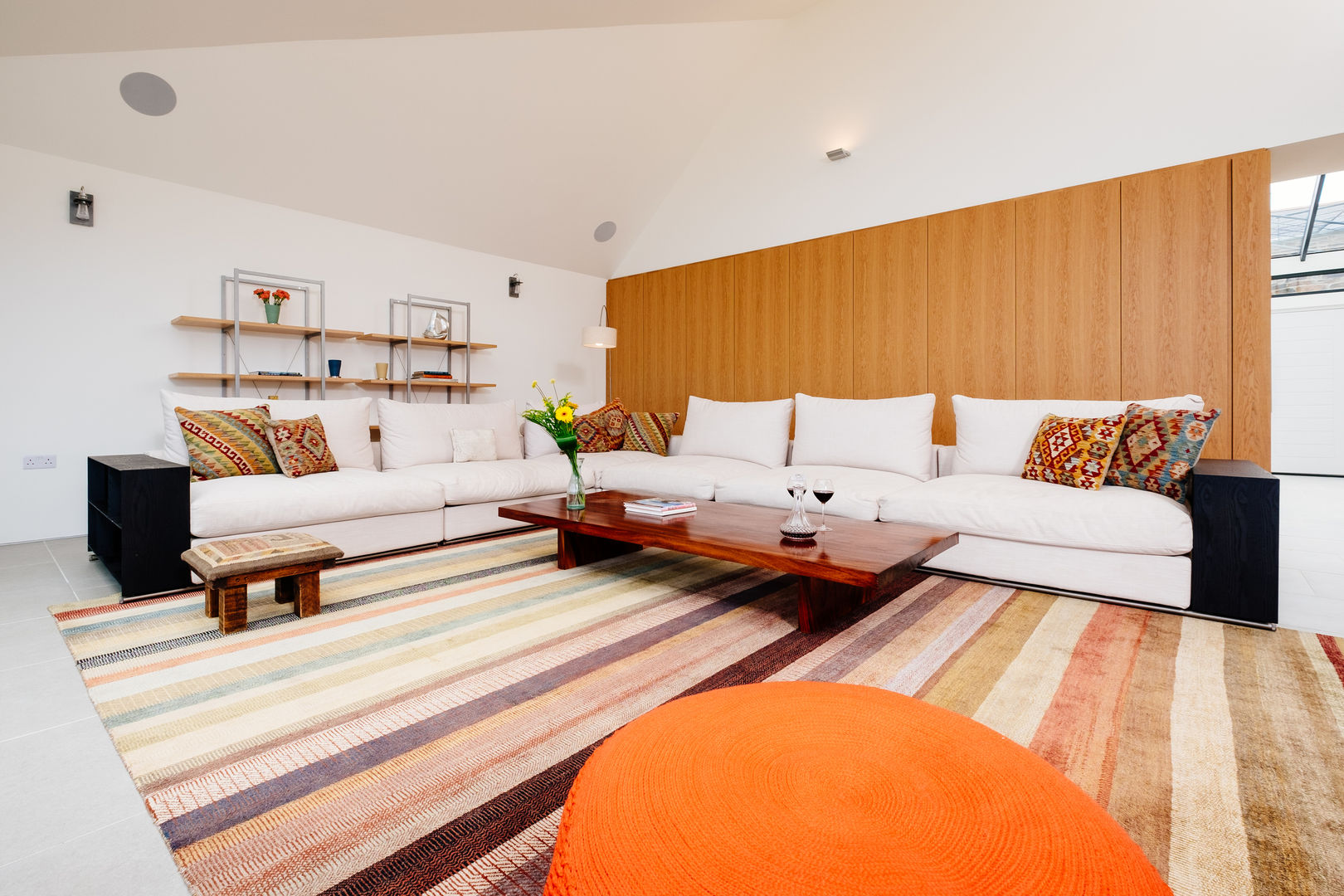 Gwel an Treth homify Modern living room