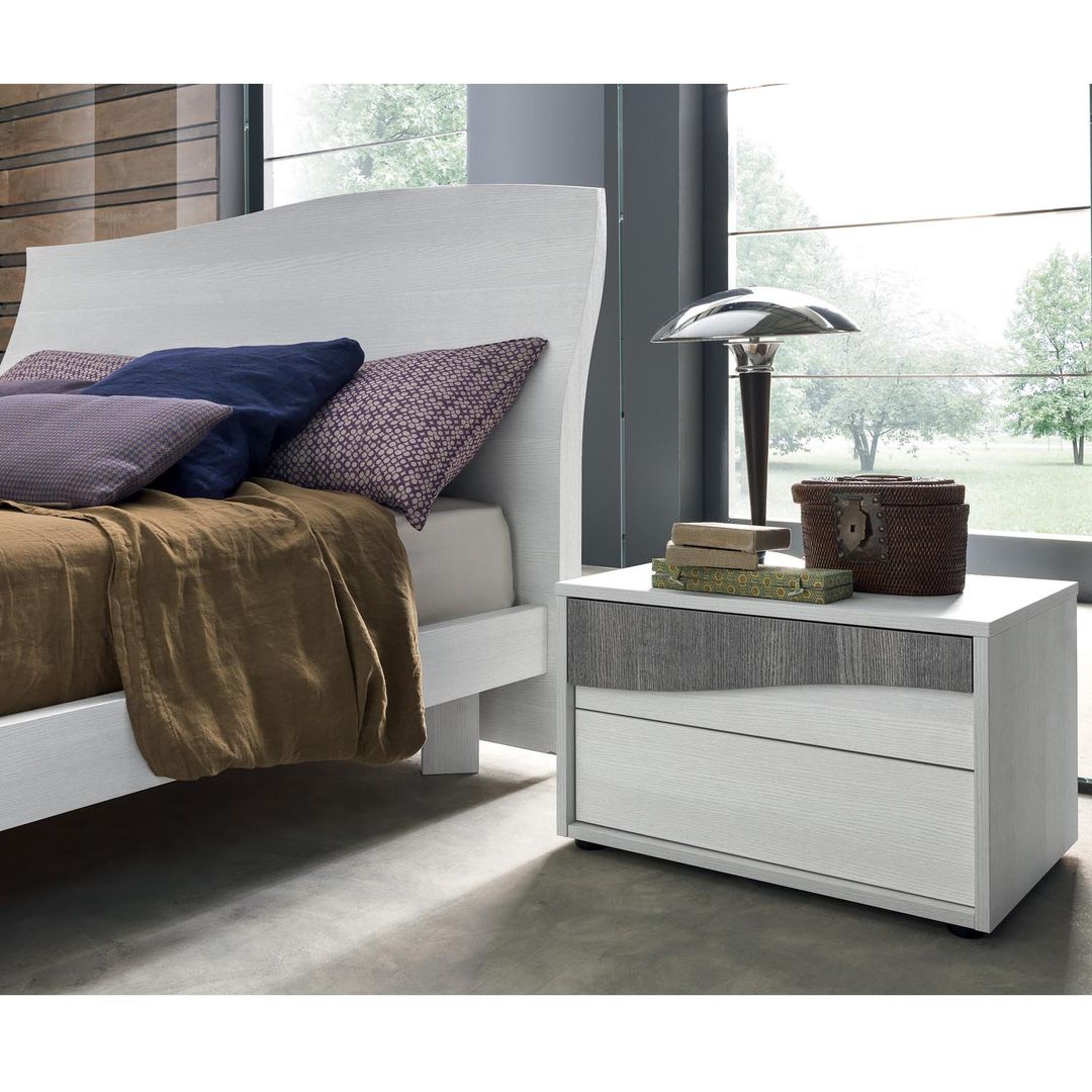 'Wave' design bedroom night stand homify Modern Yatak Odası Orta Yoğunlukta Lifli Levha Komodinler