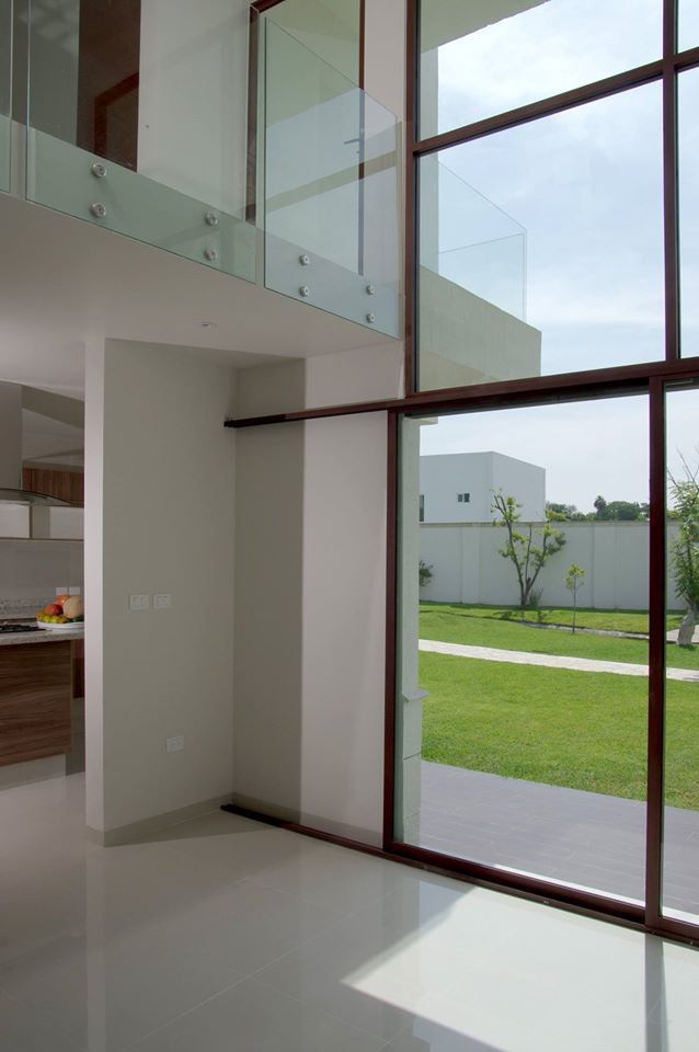 Bosques de Jiutepec, DYE-ARQUITECTURA DYE-ARQUITECTURA Living room Limestone