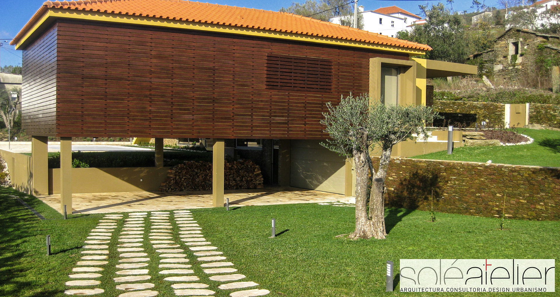 Casa de DÉM, Caminha, SOLE ATELIER, LDA SOLE ATELIER, LDA Rustic style houses