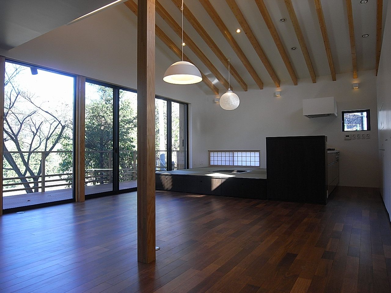 六合村（くにむら）の家, Unico design一級建築士事務所 Unico design一級建築士事務所 Living room