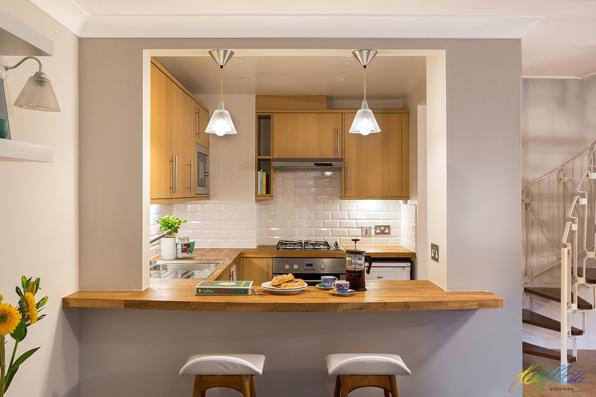 Breakfast Bar homify Modern style kitchen