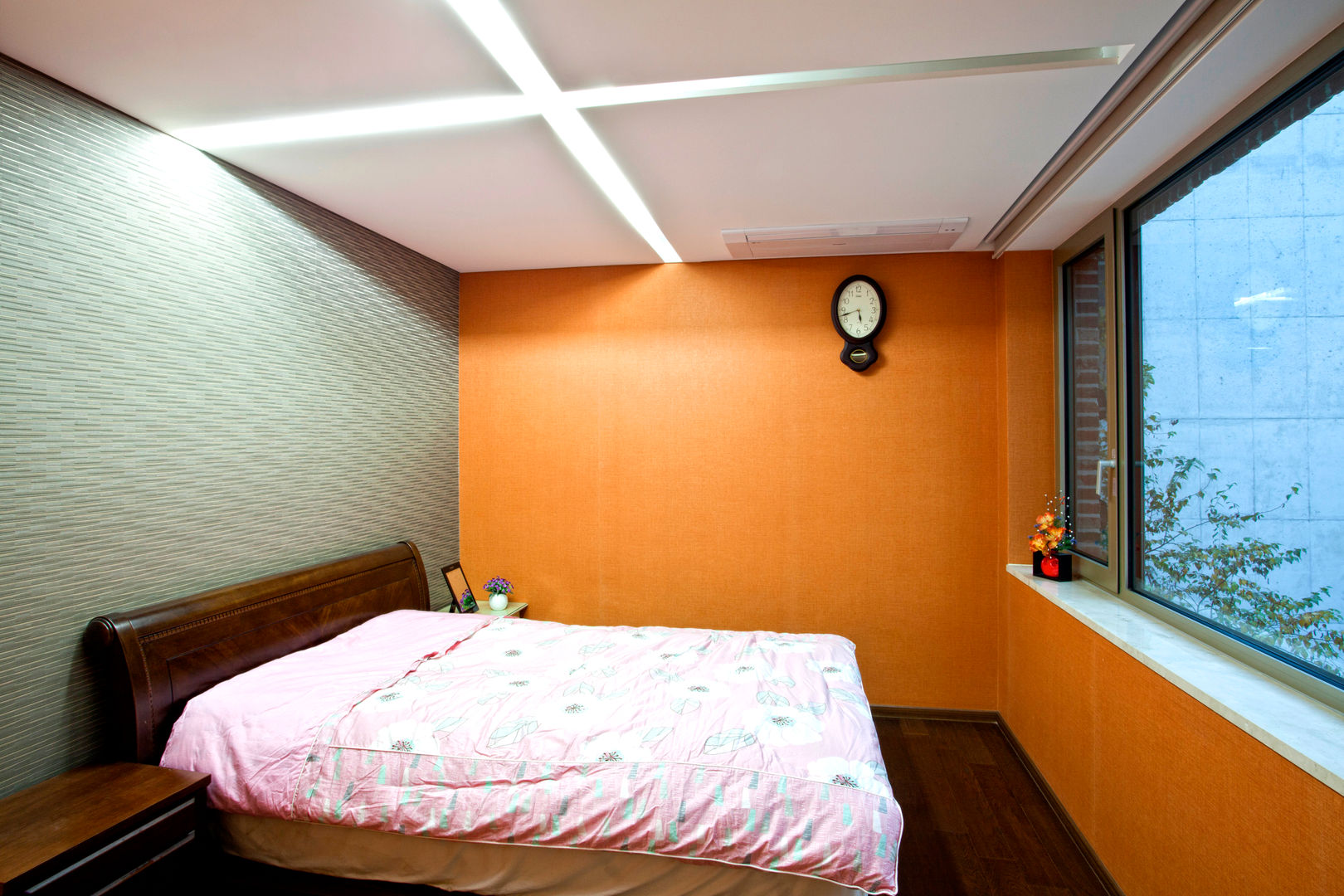 성북동 보현재, 국민대학교 국민대학교 Modern style bedroom