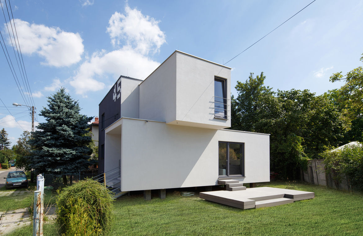 CUBE-2-BOX HOUSE, Zalewski Architecture Group Zalewski Architecture Group Case in stile minimalista