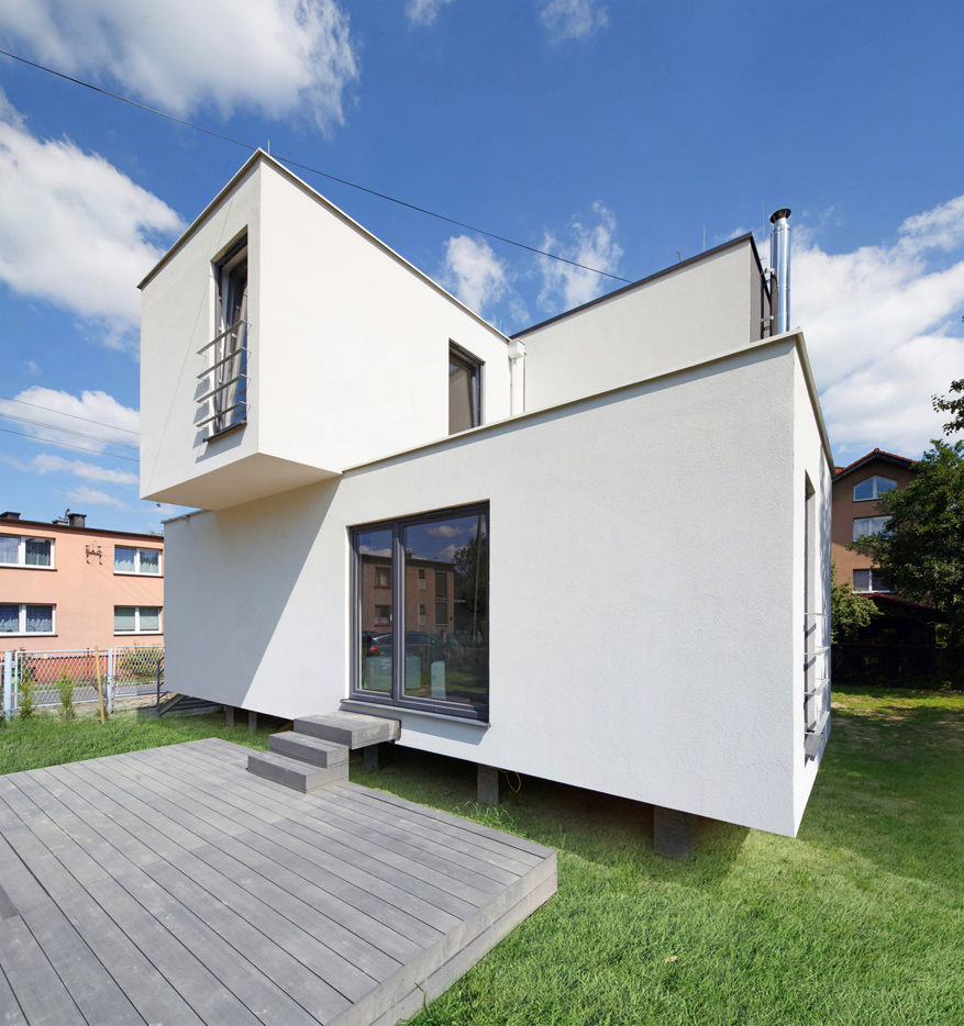 CUBE-2-BOX HOUSE, Zalewski Architecture Group Zalewski Architecture Group Rumah Minimalis