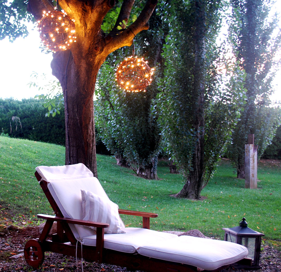 Decoración e iluminación exterior con aires vintage, OutSide Tech Light OutSide Tech Light Rustik Bahçe Işıklandırma