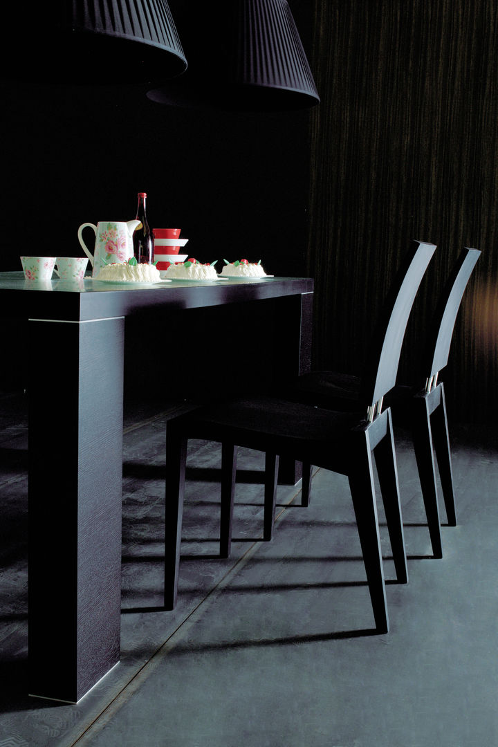 Living comedor, Michael Thonet Michael Thonet Salas de jantar modernas Cadeiras e bancos