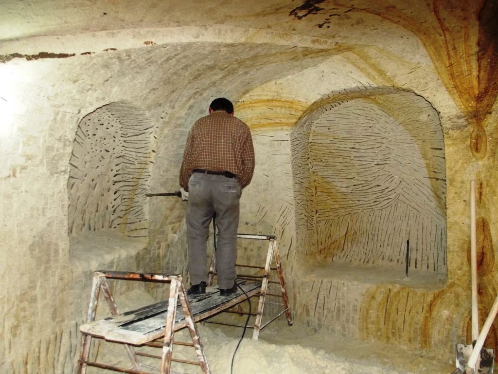 Emine Hanım evi Öncesi ve Sonrası, Kayakapi Premium Caves - Cappadocia Kayakapi Premium Caves - Cappadocia منازل