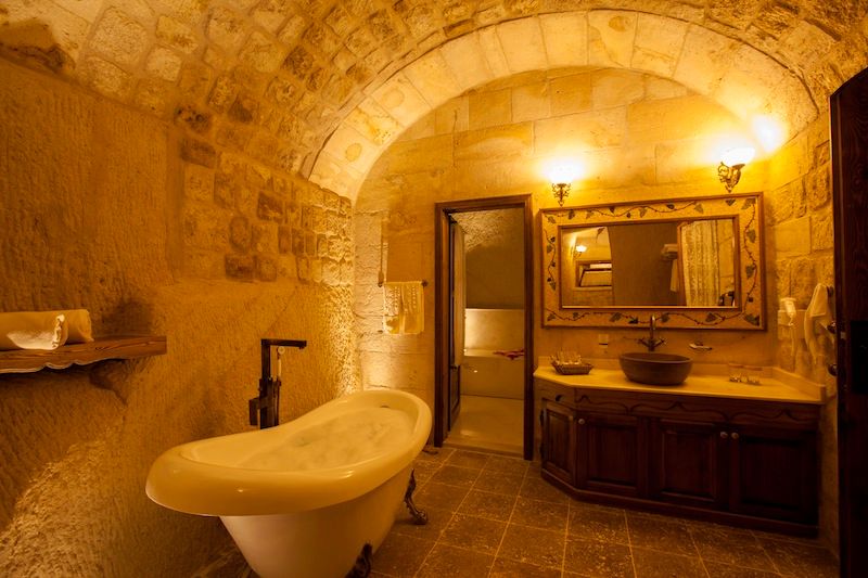 Kuşçular Konağı Öncesi Ve Sonrası, Kayakapi Premium Caves - Cappadocia Kayakapi Premium Caves - Cappadocia Rustic style bathroom