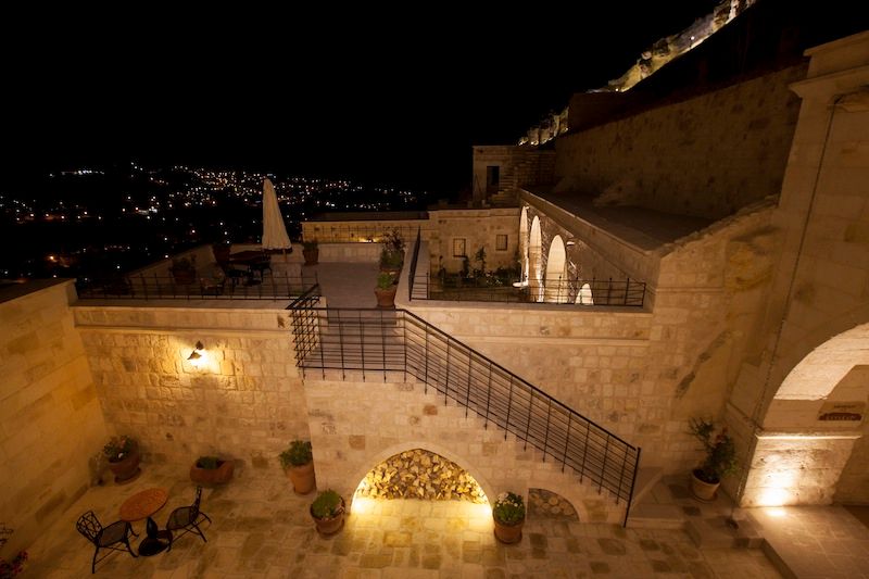 Kuşçular Konağı Öncesi Ve Sonrası, Kayakapi Premium Caves - Cappadocia Kayakapi Premium Caves - Cappadocia Casas de estilo rústico