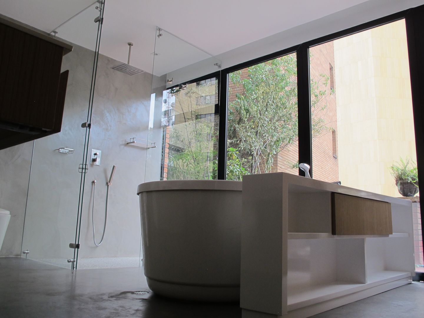 APTO MEJIA - MORA, unouno estudio unouno estudio Modern bathroom