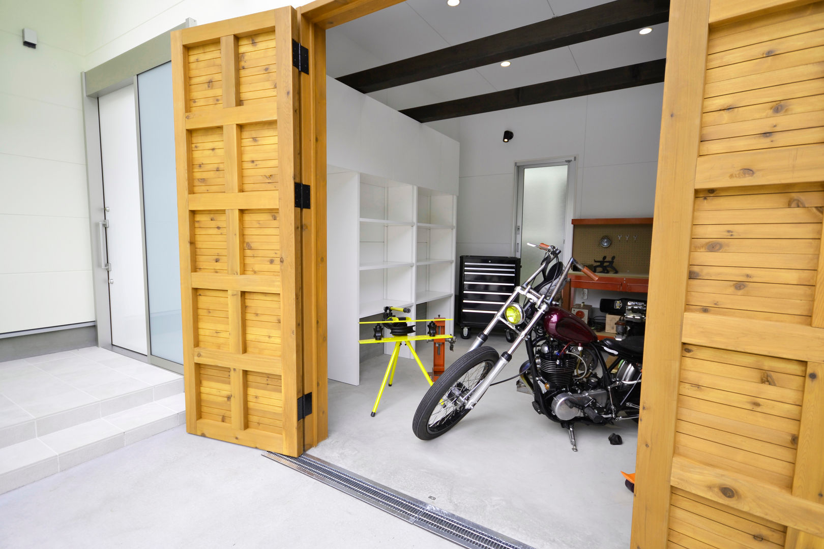 Air Living® バイクアトリエの家, 株式会社フォーレストデザイン 株式会社フォーレストデザイン