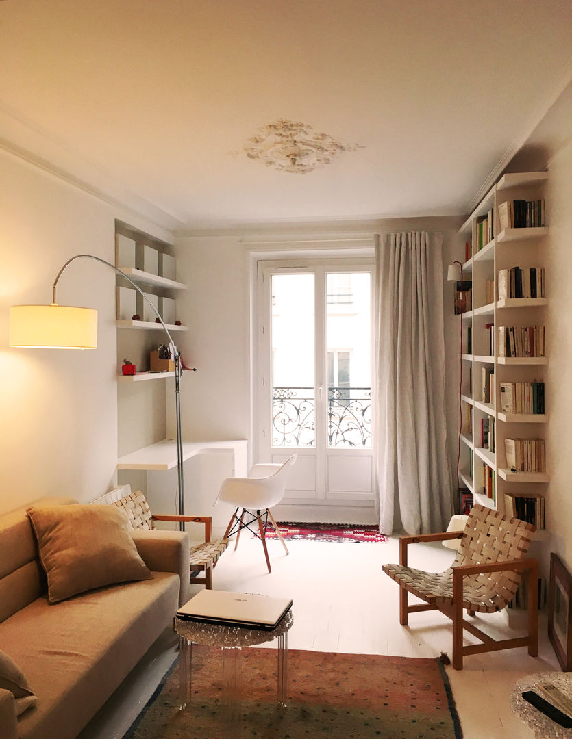 Appartement 2 pieces PARIS 18, Agence Karine Perez Agence Karine Perez Гостиная в скандинавском стиле Дерево Эффект древесины