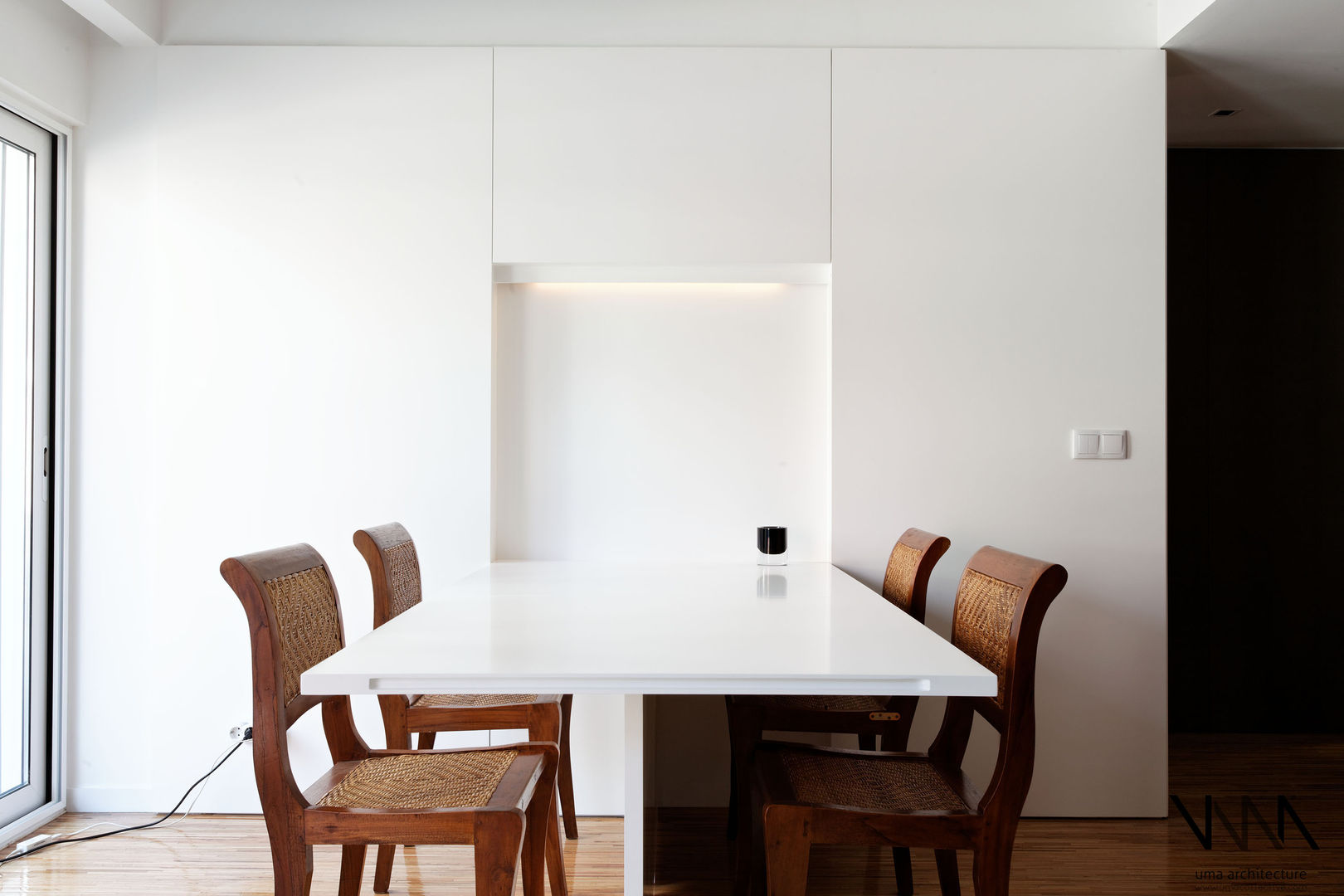 Remodelação de Apartamento Pinheiro Chagas, UMA Collective - Architecture UMA Collective - Architecture Modern dining room