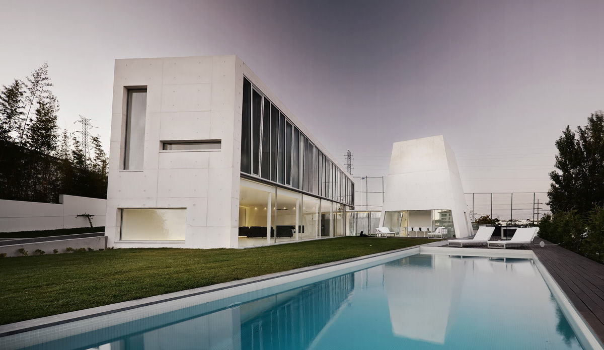 Casa em Alcoutins, Lisboa, guedes cruz arquitectos guedes cruz arquitectos Minimalist pool