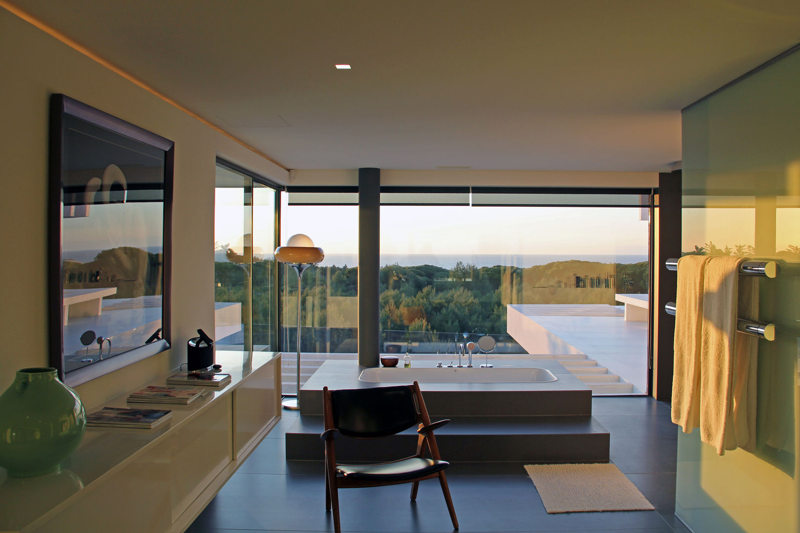 Casa de Banho com Vista guedes cruz arquitectos Casas de banho minimalistas