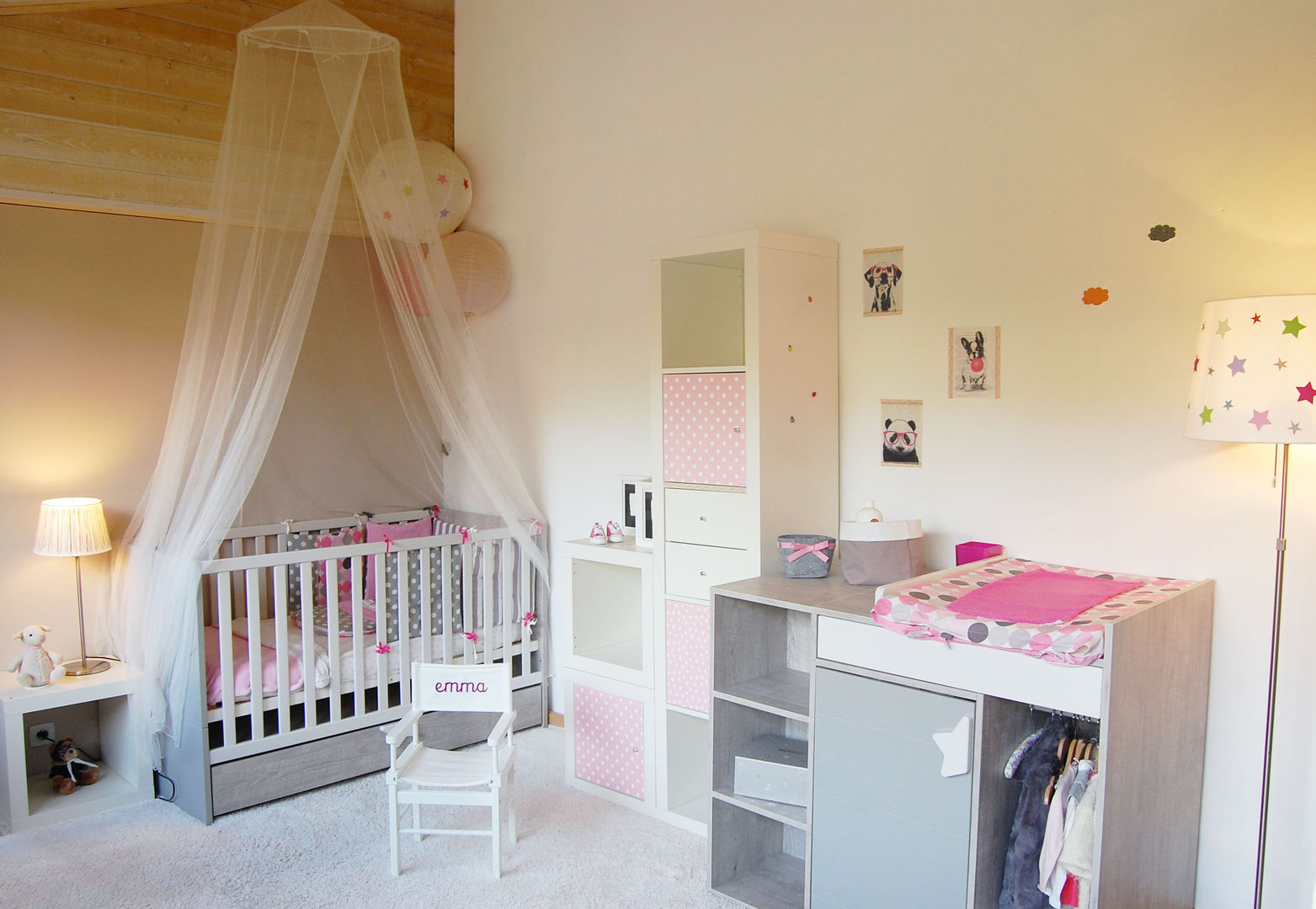 Nid douillet pour bébé, Pièces d'identité Pièces d'identité Modern nursery/kids room