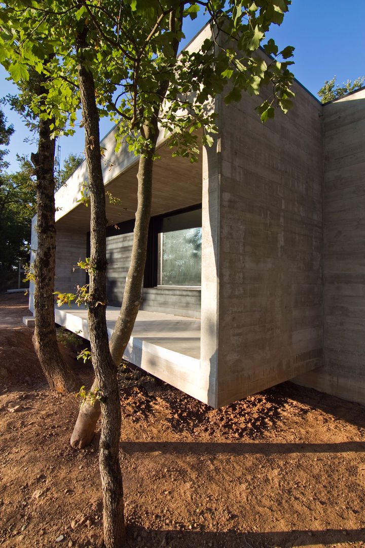 Casa en el bosque, Comas-Pont Arquitectes slp Comas-Pont Arquitectes slp Minimalist houses