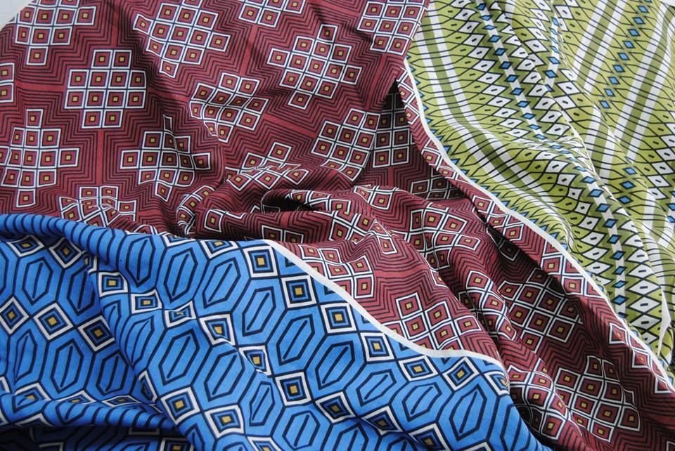 Padrões Mantas Alentejanas, tramadesign tramadesign Country style bedroom Flax/Linen Pink Textiles