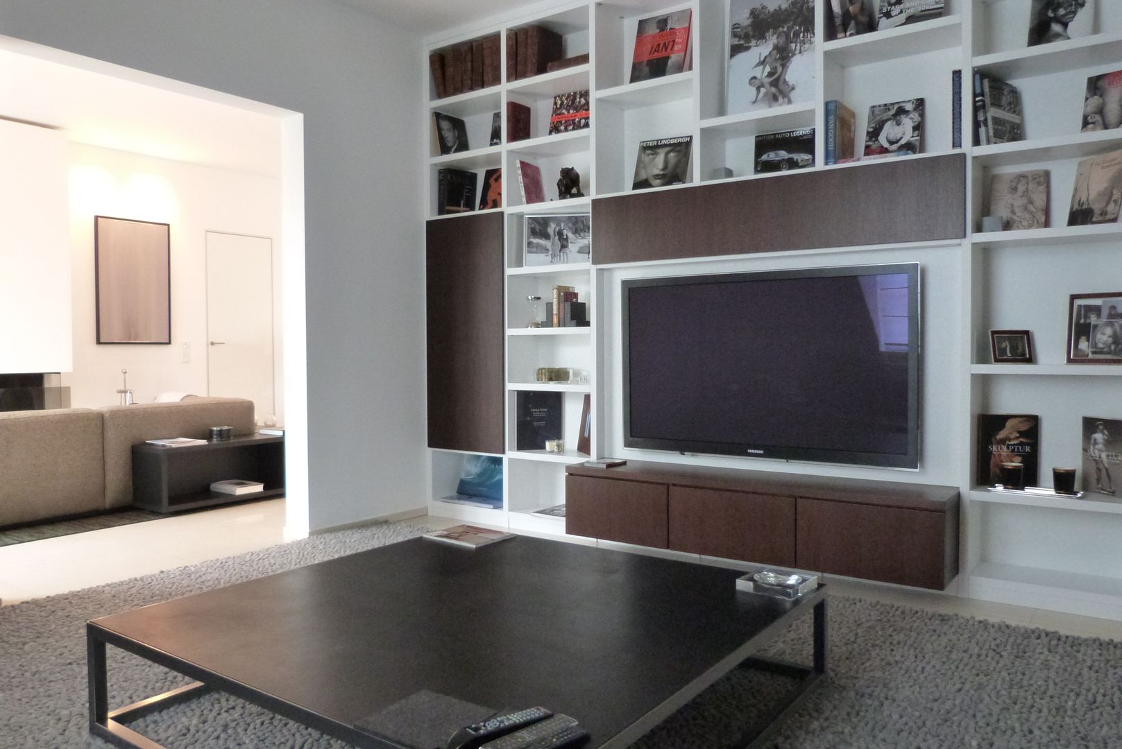 Penthouse in Düsseldorf, beyond REAL ESTATE beyond REAL ESTATE Медіа-зал