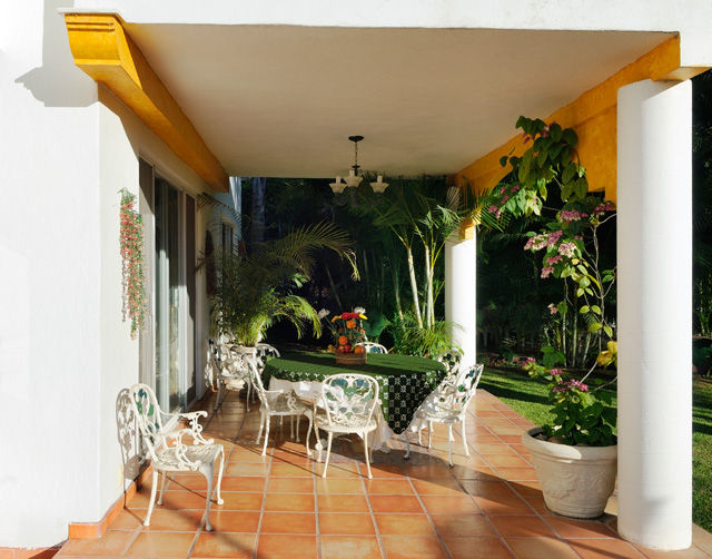 terraza Excelencia en Diseño Balcones y terrazas de estilo colonial Hierro/Acero